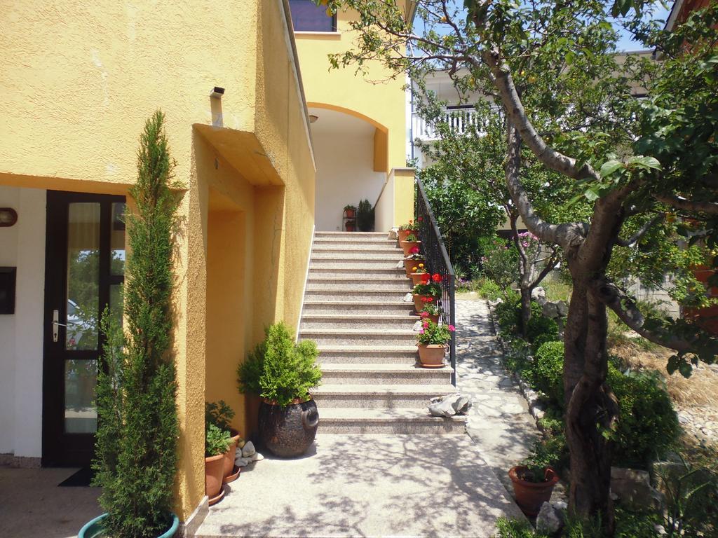 Apartments Jadranka Povile Novi Vinodolski Zimmer foto
