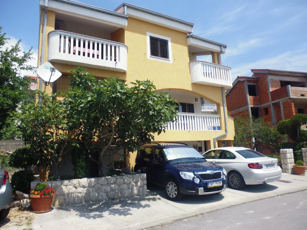 Apartments Jadranka Povile Novi Vinodolski Zimmer foto