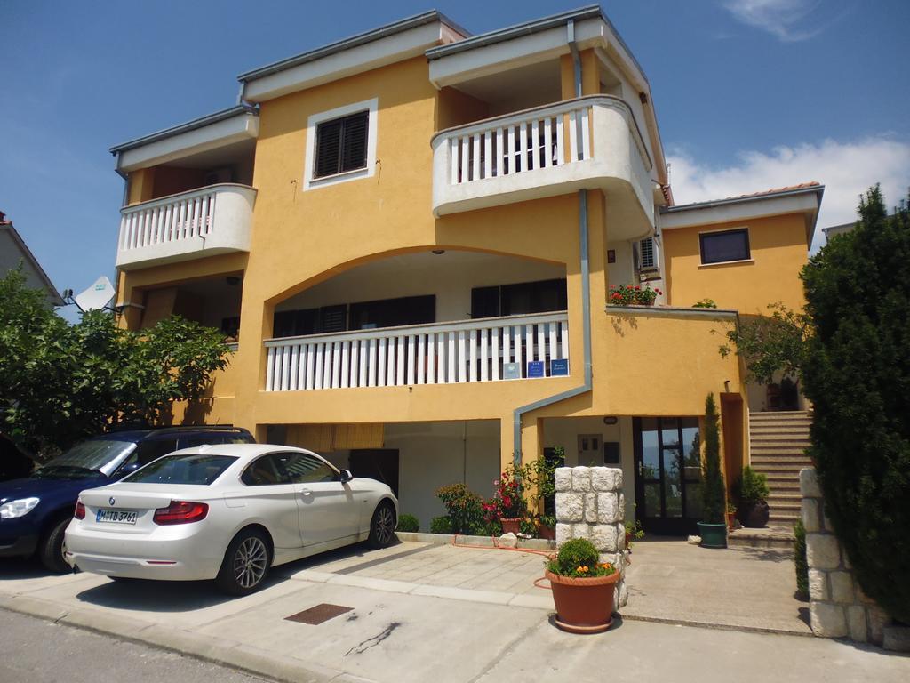 Apartments Jadranka Povile Novi Vinodolski Zimmer foto